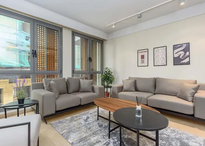 Viola 1 Bedroom Apartment In Solidere
